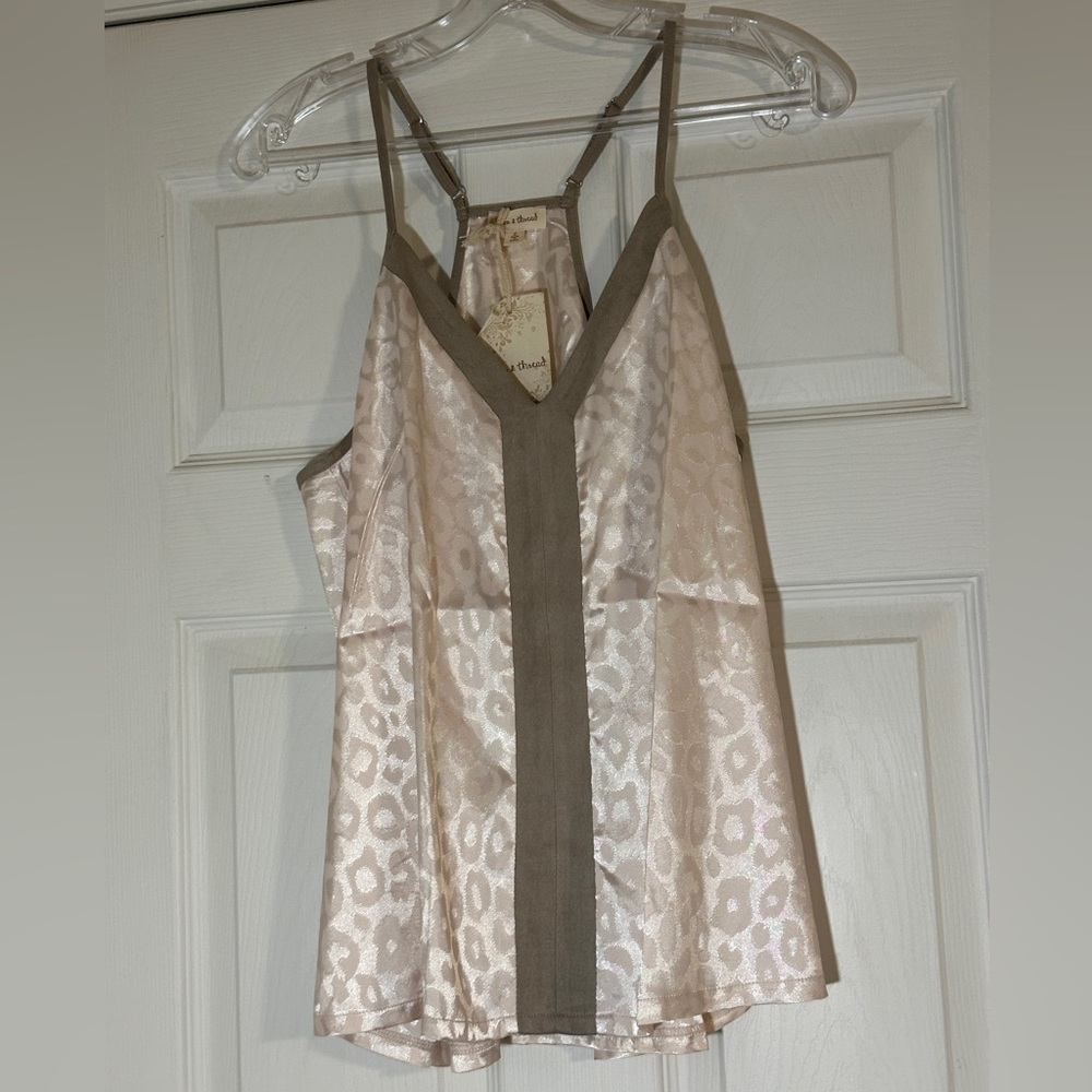 NWT Hem & Thread top.